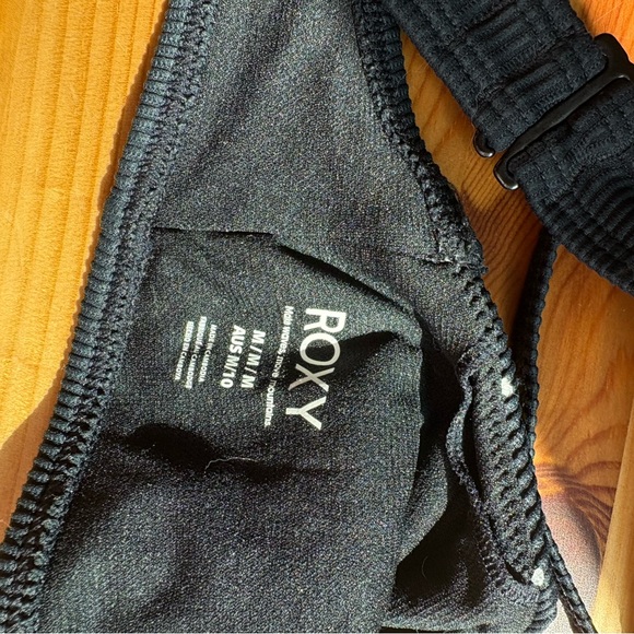 Roxy Black Ribbed Bikini Bottom with Adjustable Strap - Picture 4 of 4